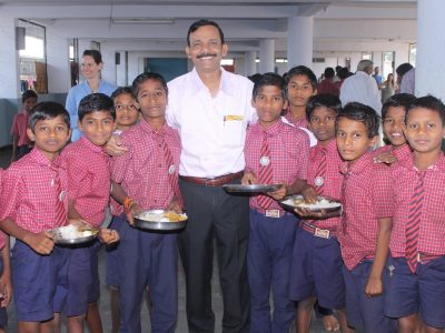 Orphans Food (3)-min